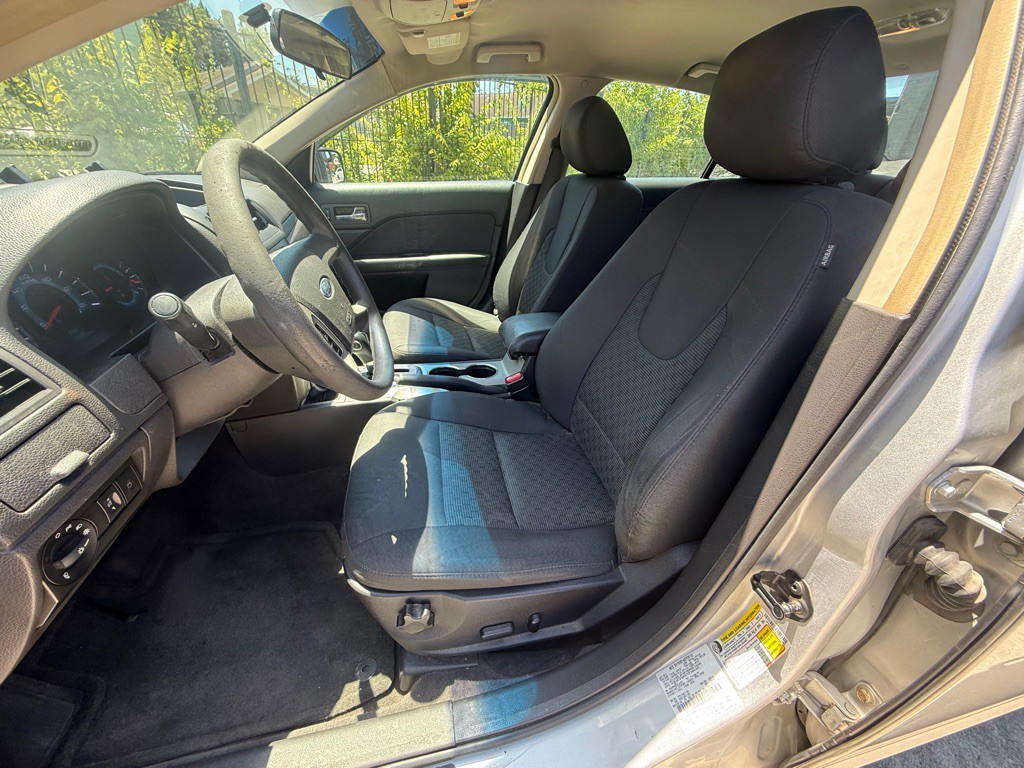 2012 Ford Fusion Image 11