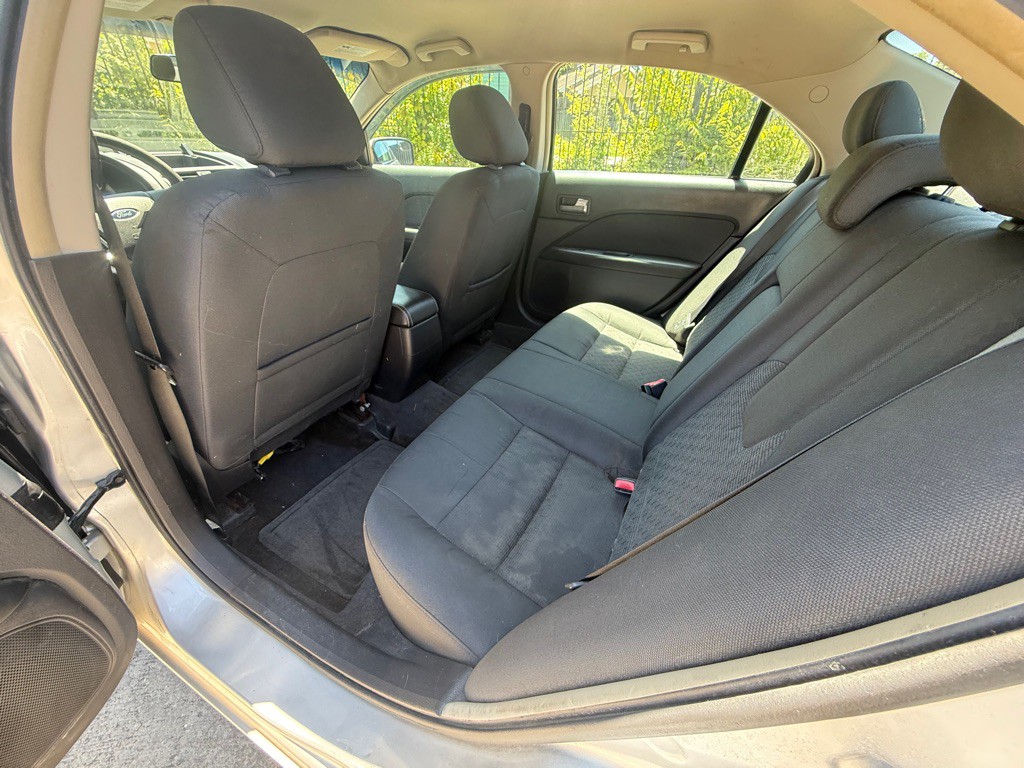 2012 Ford Fusion Image 13