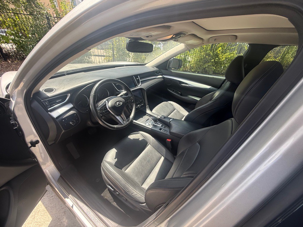 2021 INFINITI QX50 Image 9