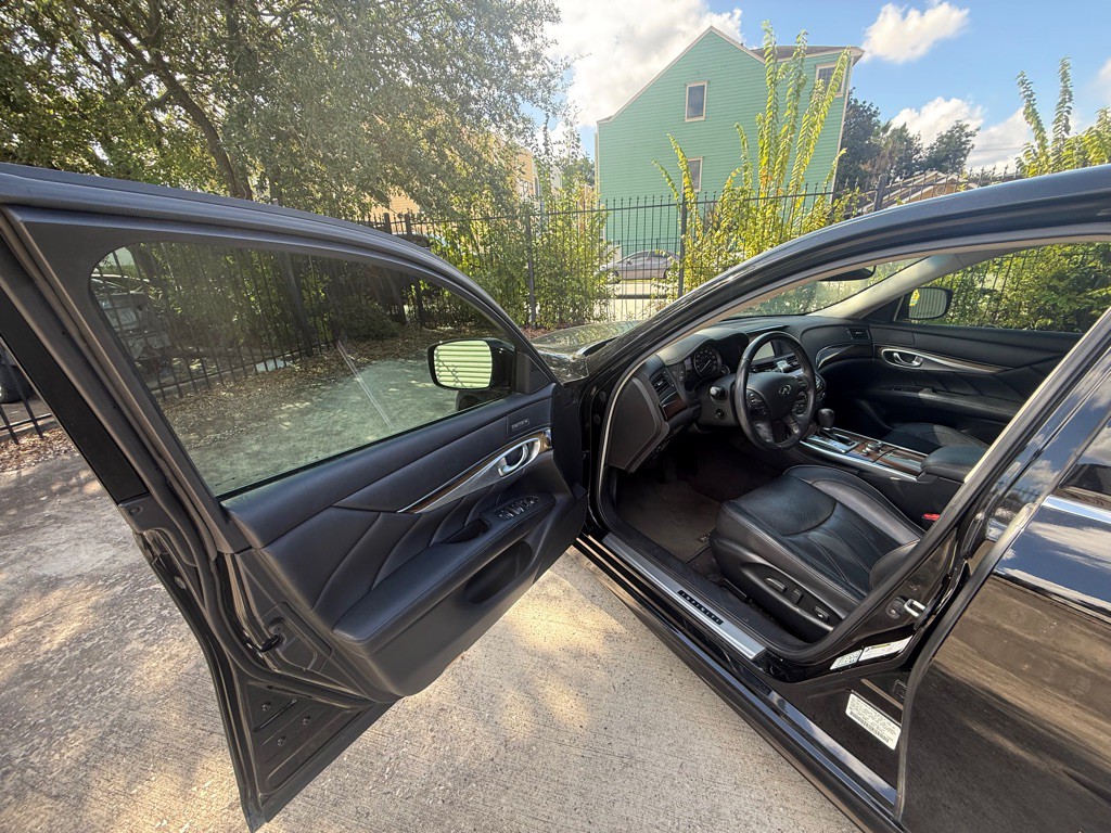2013 INFINITI M37 Image 10