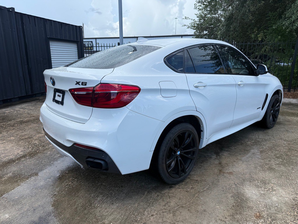 2015 BMW X6 Image 5
