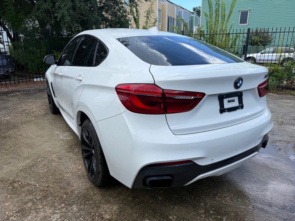 2015 BMW X6 Image 7