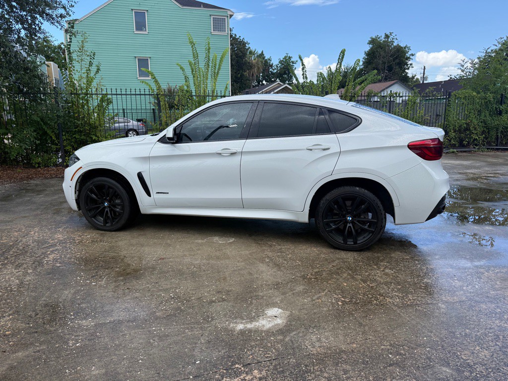 2015 BMW X6 Image 8