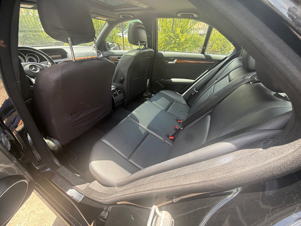 2013 Mercedes-Benz C-Class Image 14
