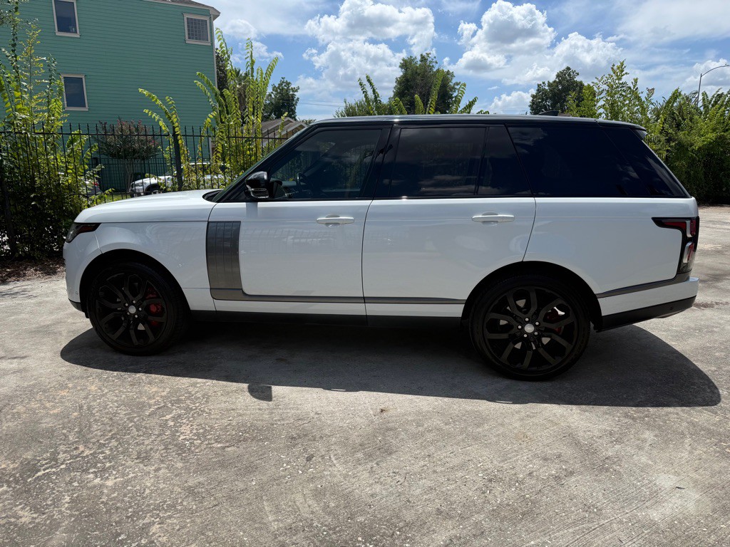 2018 Land Rover Range Rover Image 8