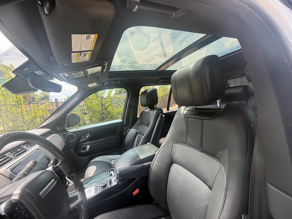 2018 Land Rover Range Rover Image 13