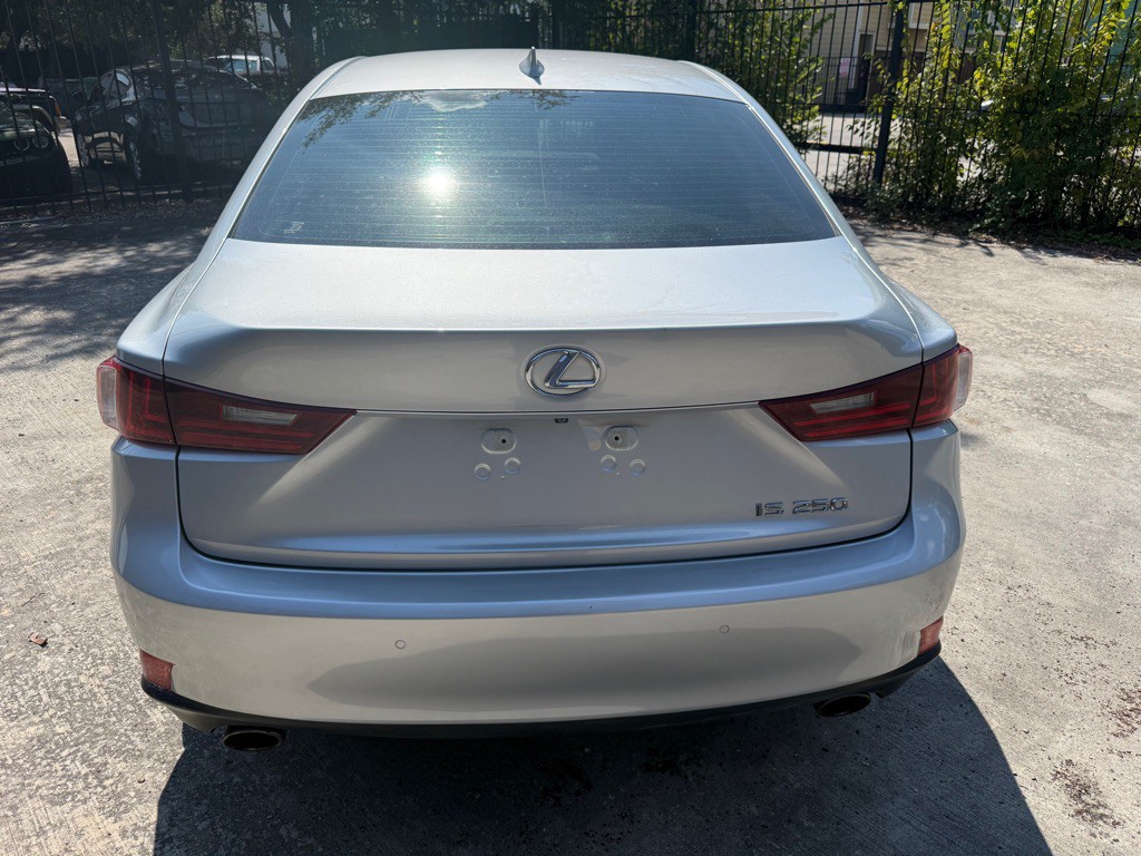 2014 Lexus IS Image 6