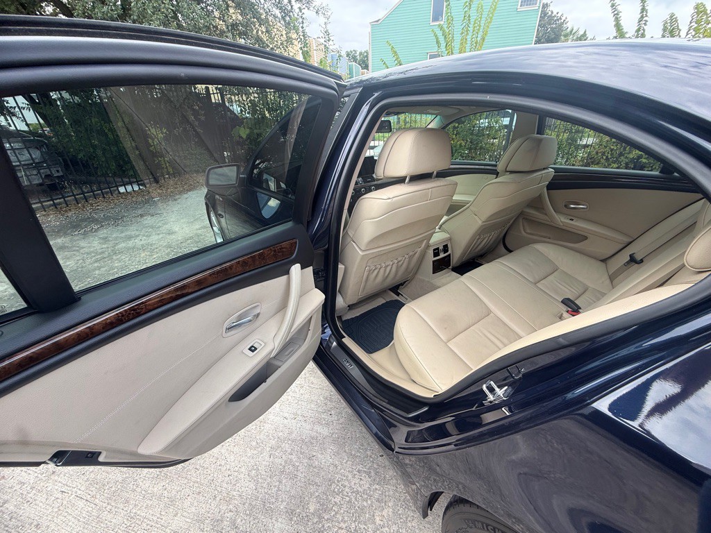 2008 BMW 5 Series Image 14