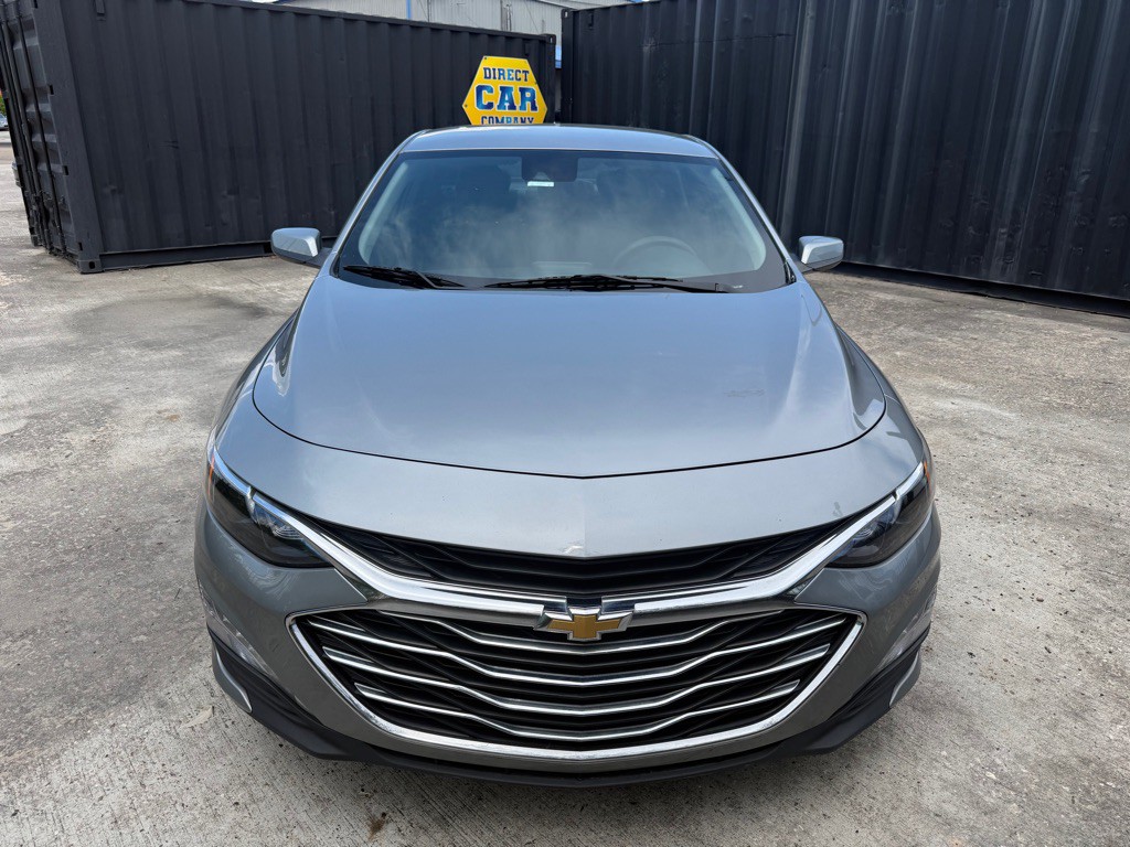 2023 Chevrolet Malibu Image 2
