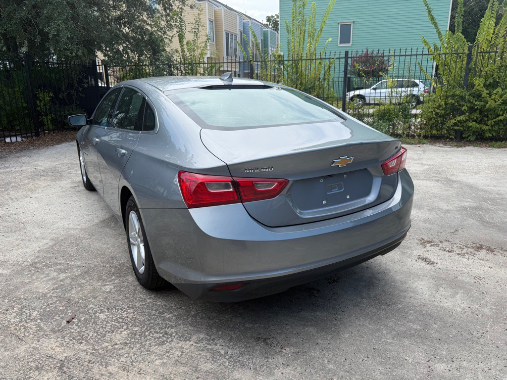 2023 Chevrolet Malibu Image 7