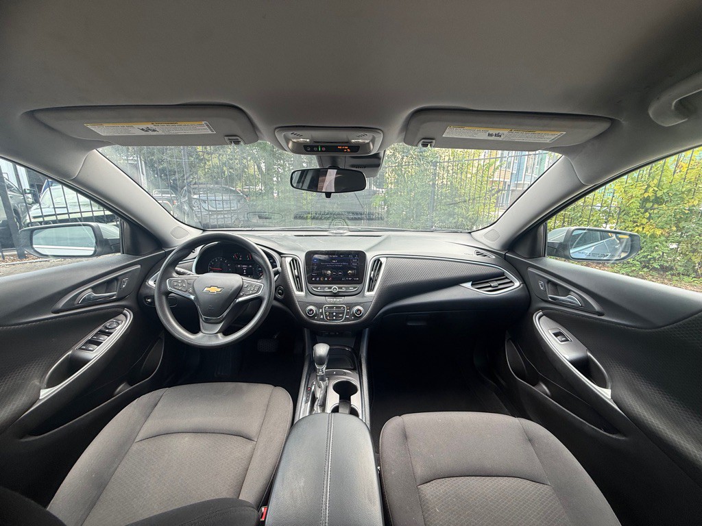 2023 Chevrolet Malibu Image 17
