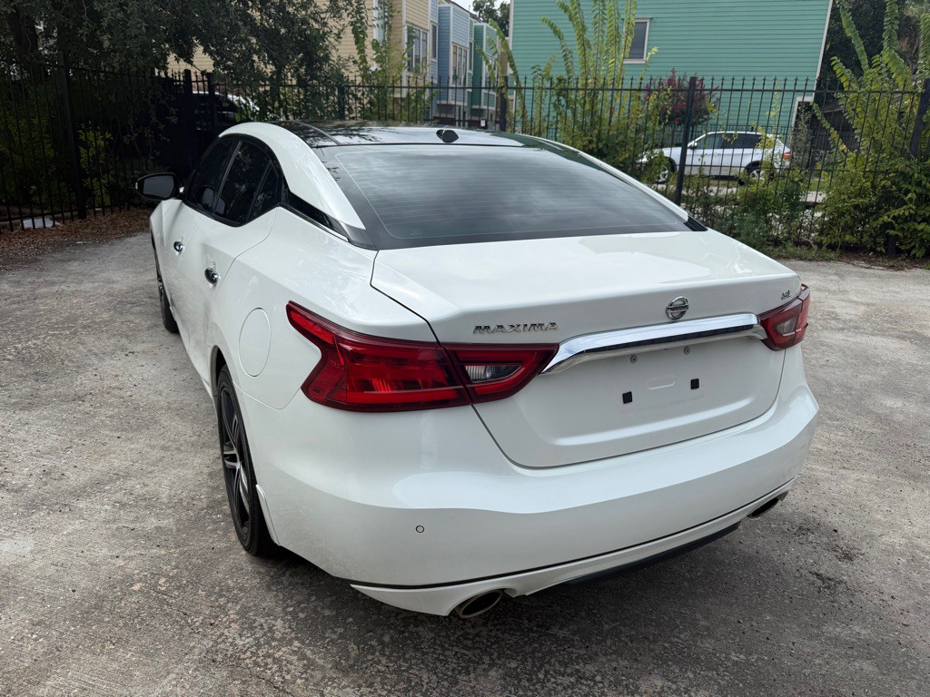2016 Nissan Maxima Image 7