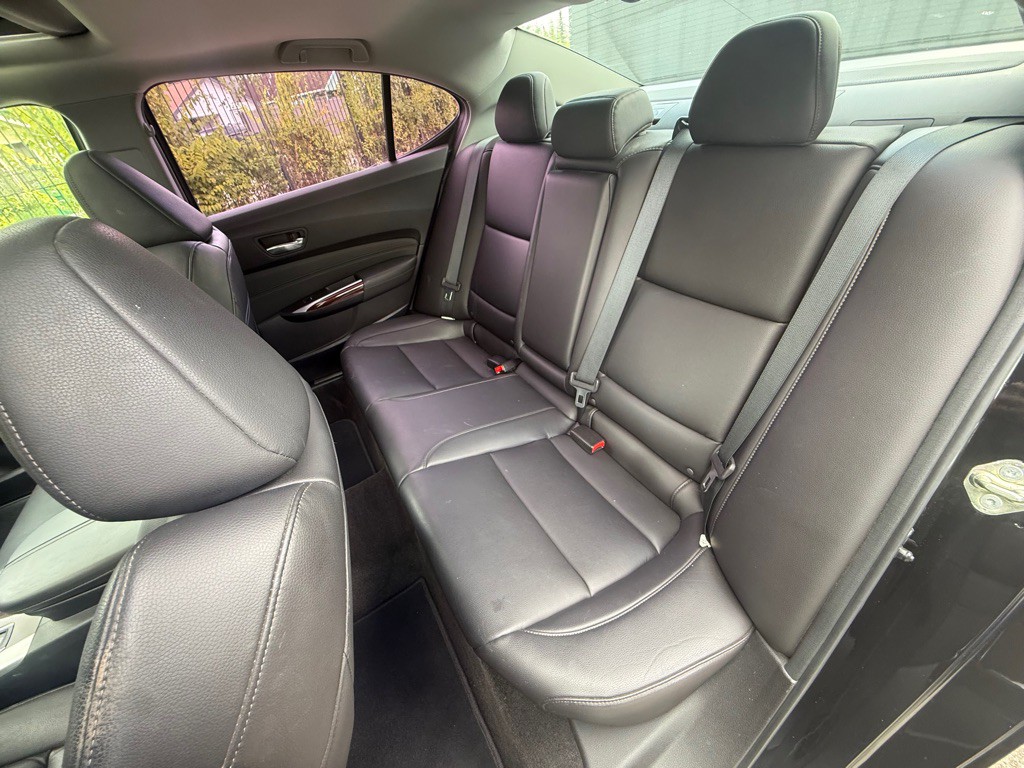 2017 Acura TL Image 17