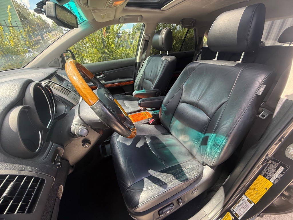 2009 Lexus RX Image 12