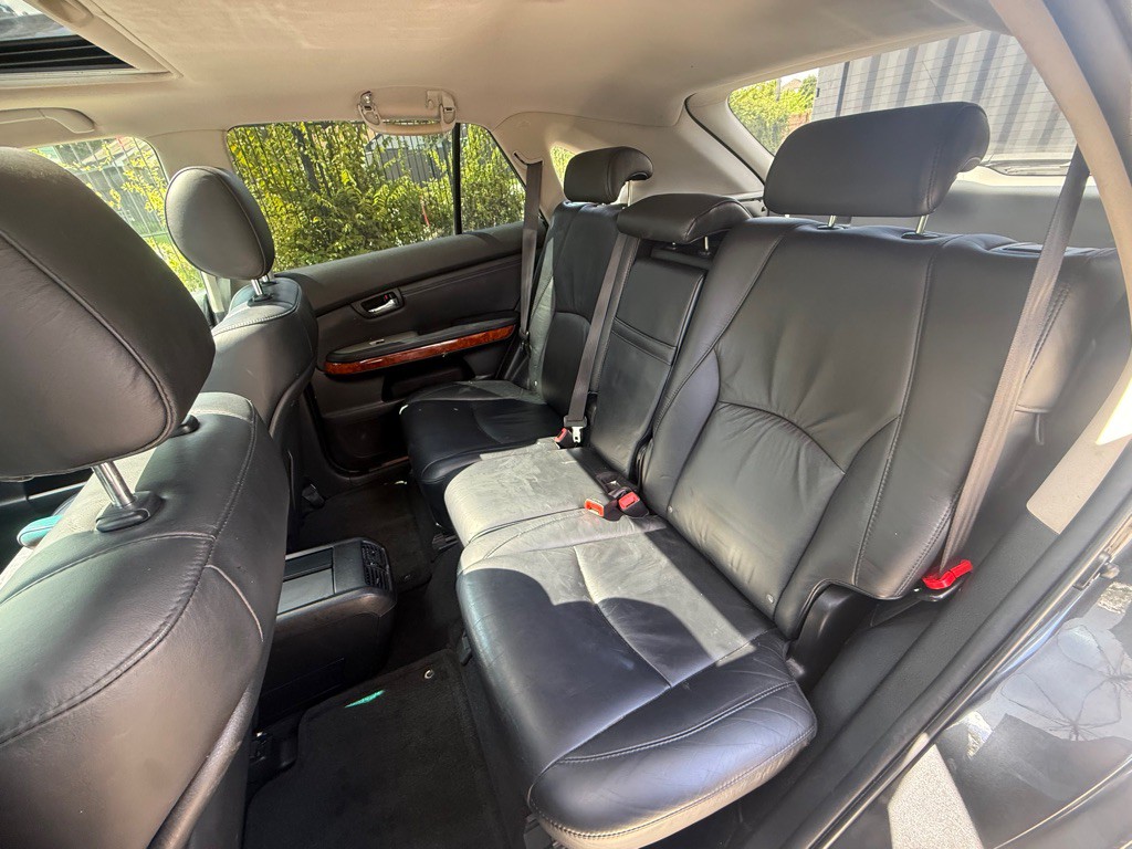 2009 Lexus RX Image 17
