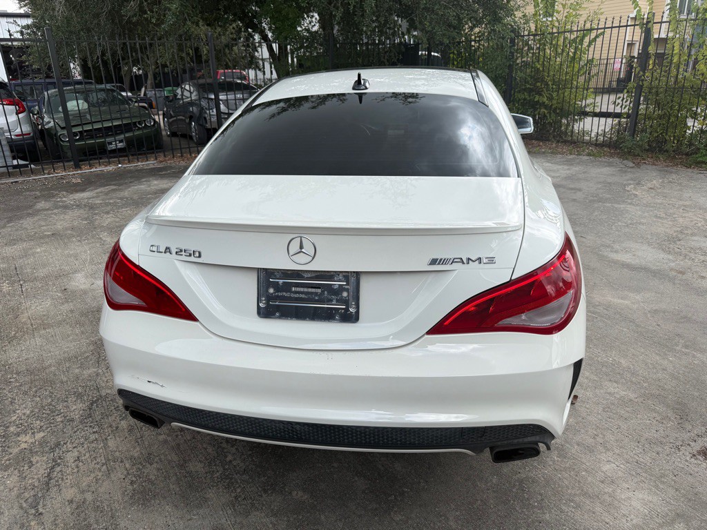 2014 Mercedes-Benz CLA-Class Image 6