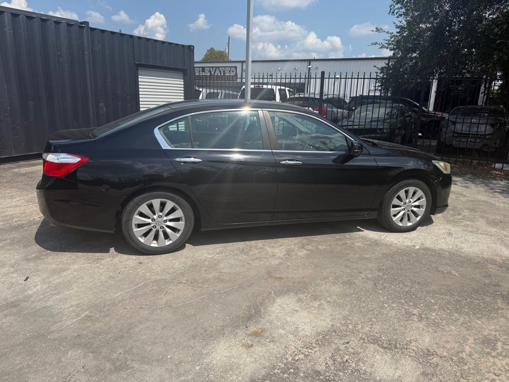 2015 Honda Accord Image 4