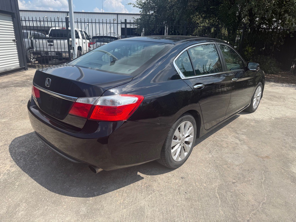 2015 Honda Accord Image 5