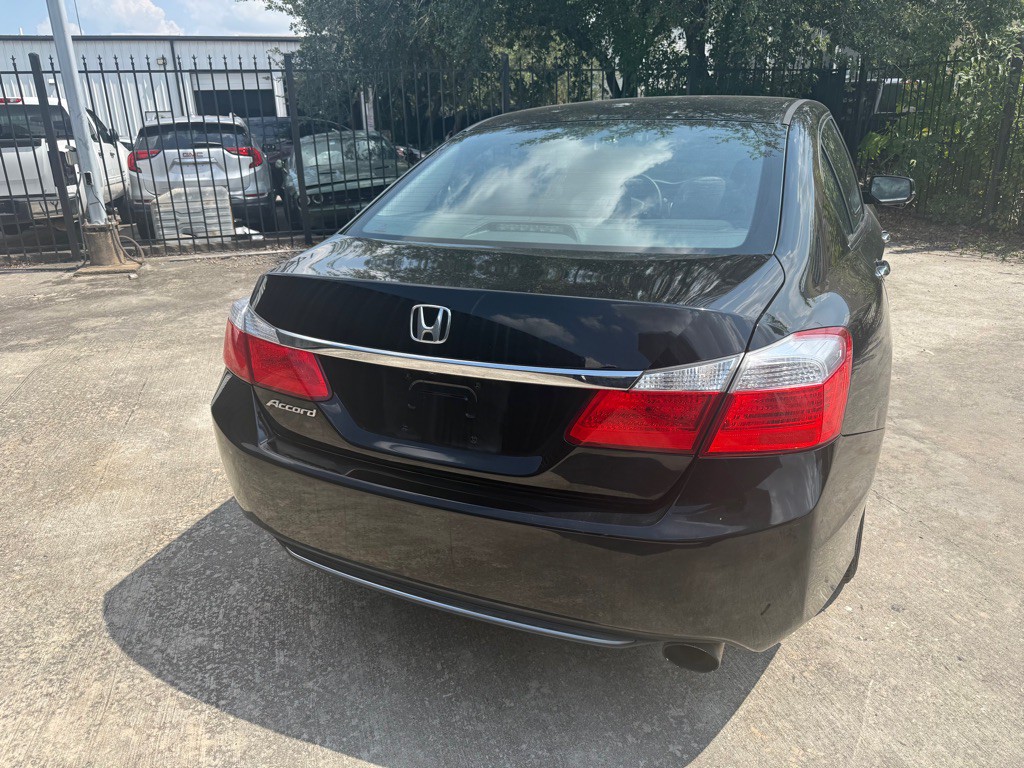 2015 Honda Accord Image 6