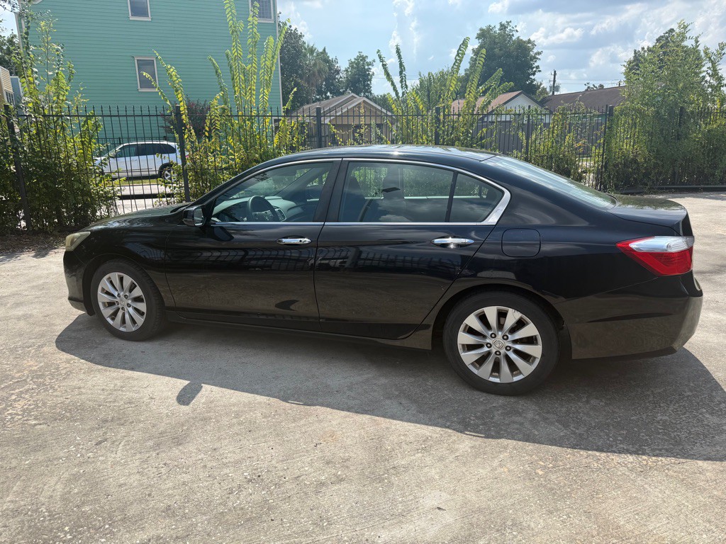 2015 Honda Accord Image 8