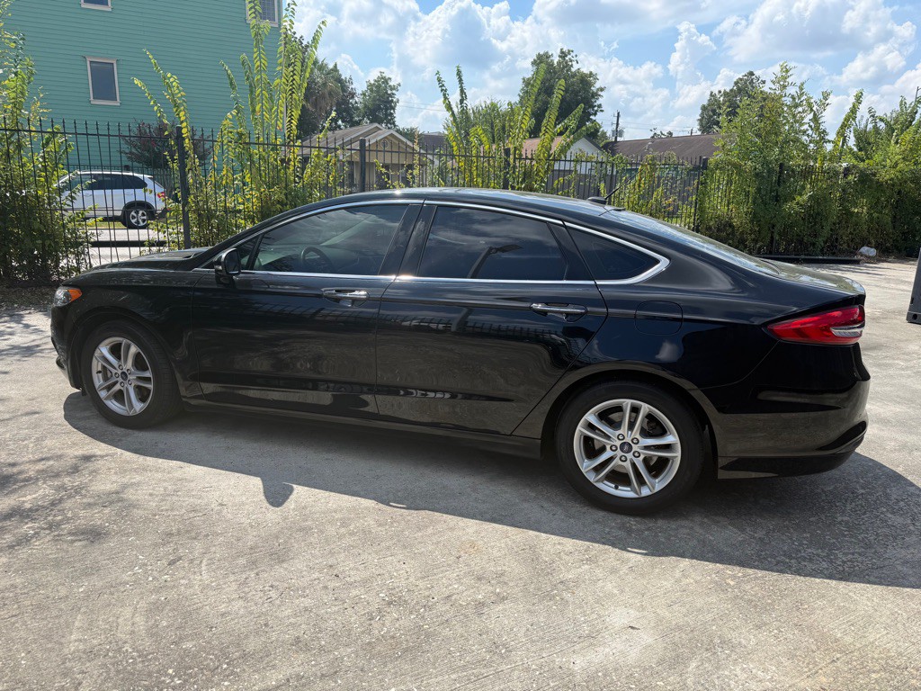 2018 Ford Fusion Image 8
