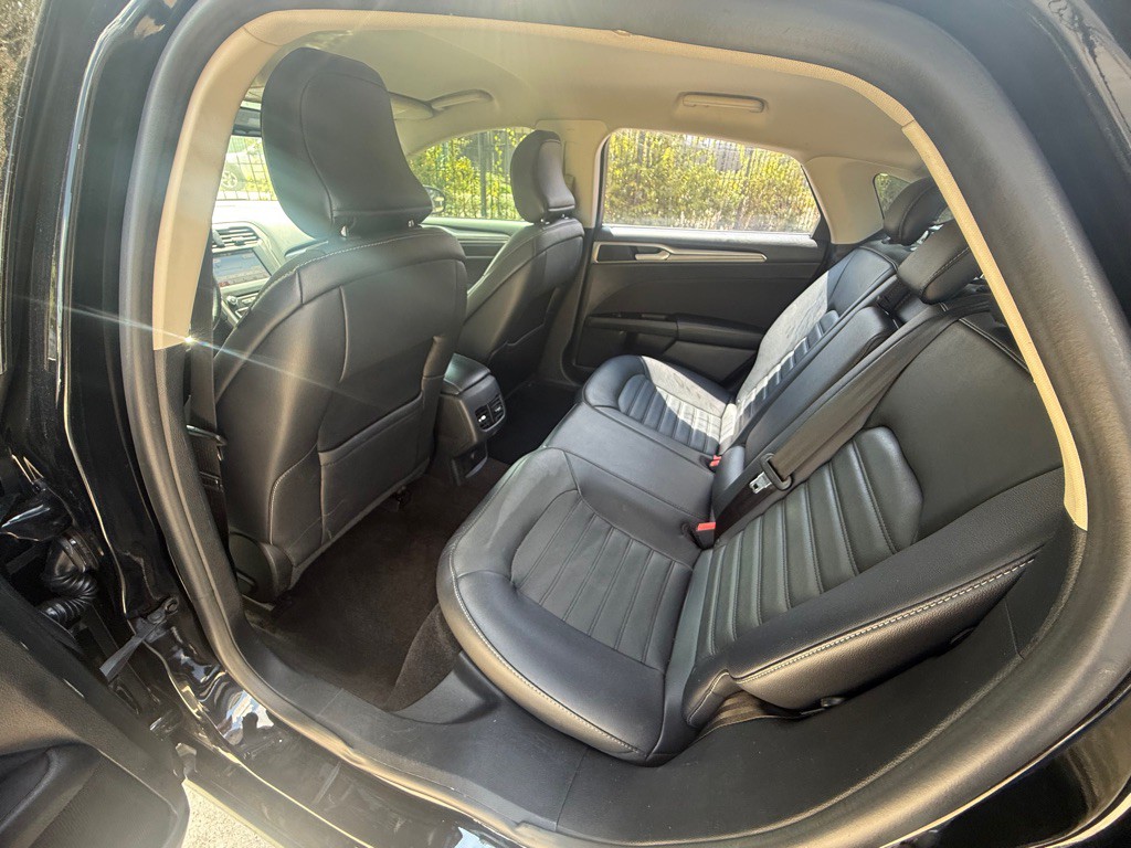2018 Ford Fusion Image 13