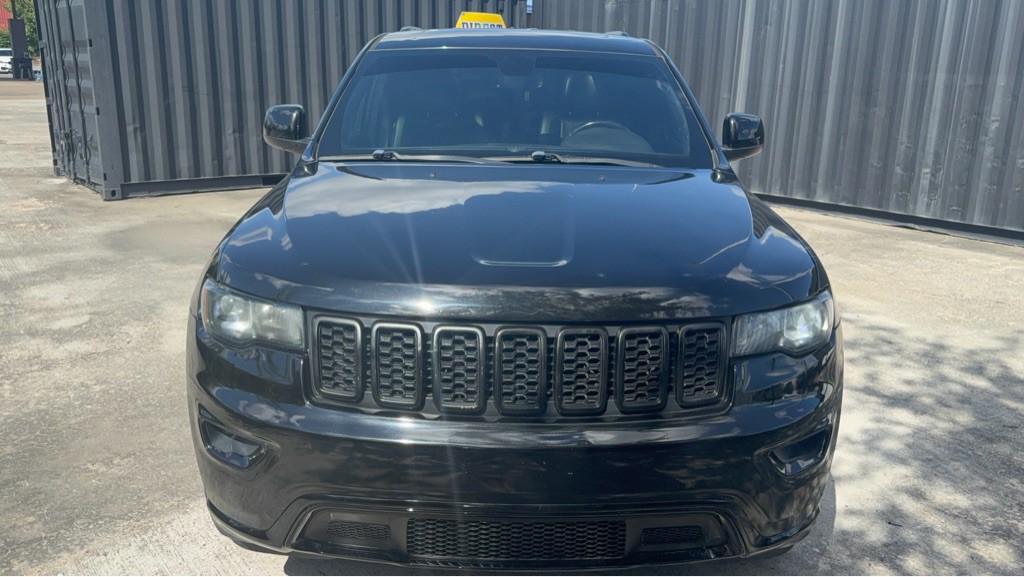 2018 Jeep Grand Cherokee Image 2