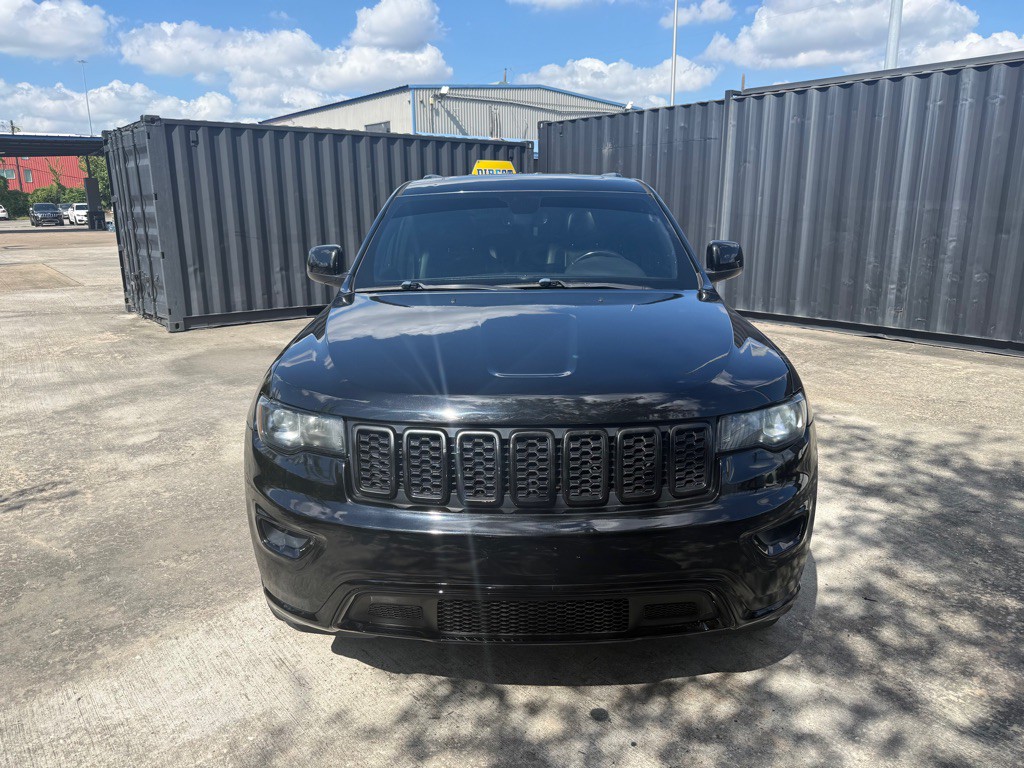 2018 Jeep Grand Cherokee Image 3