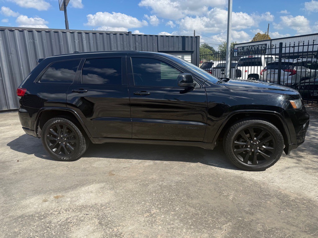 2018 Jeep Grand Cherokee Image 5