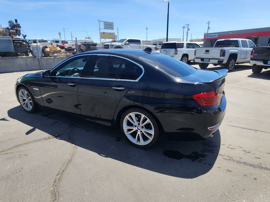 2015 BMW 5 Series Image 4