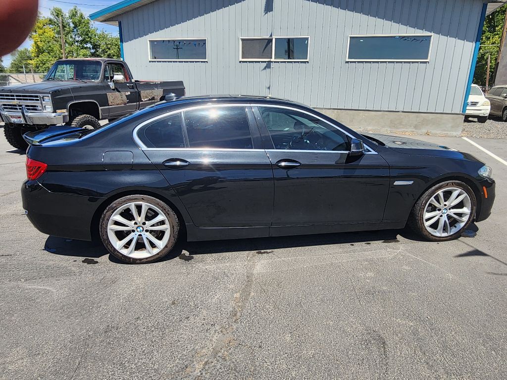 2015 BMW 5 Series Image 6