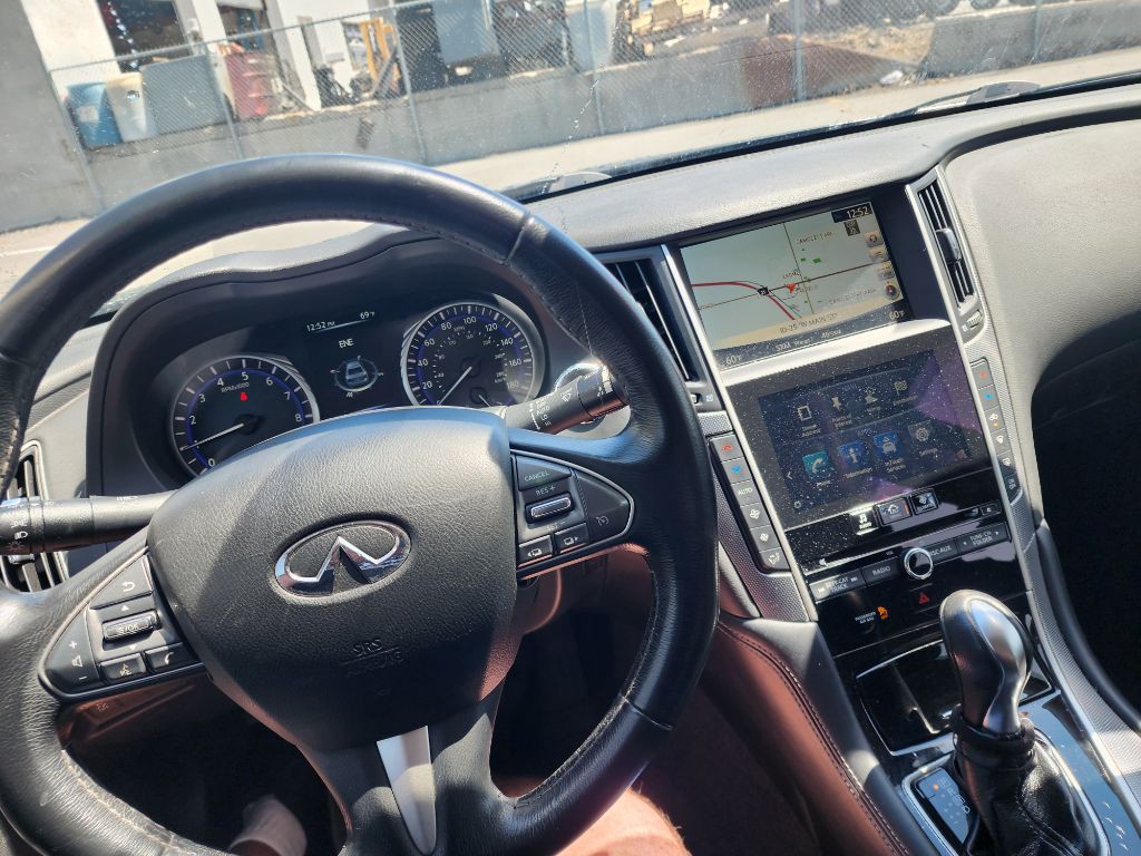 2017 INFINITI Q50 Image 14