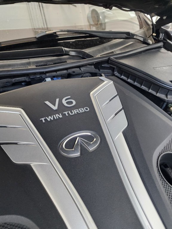 2017 INFINITI Q50 Image 15