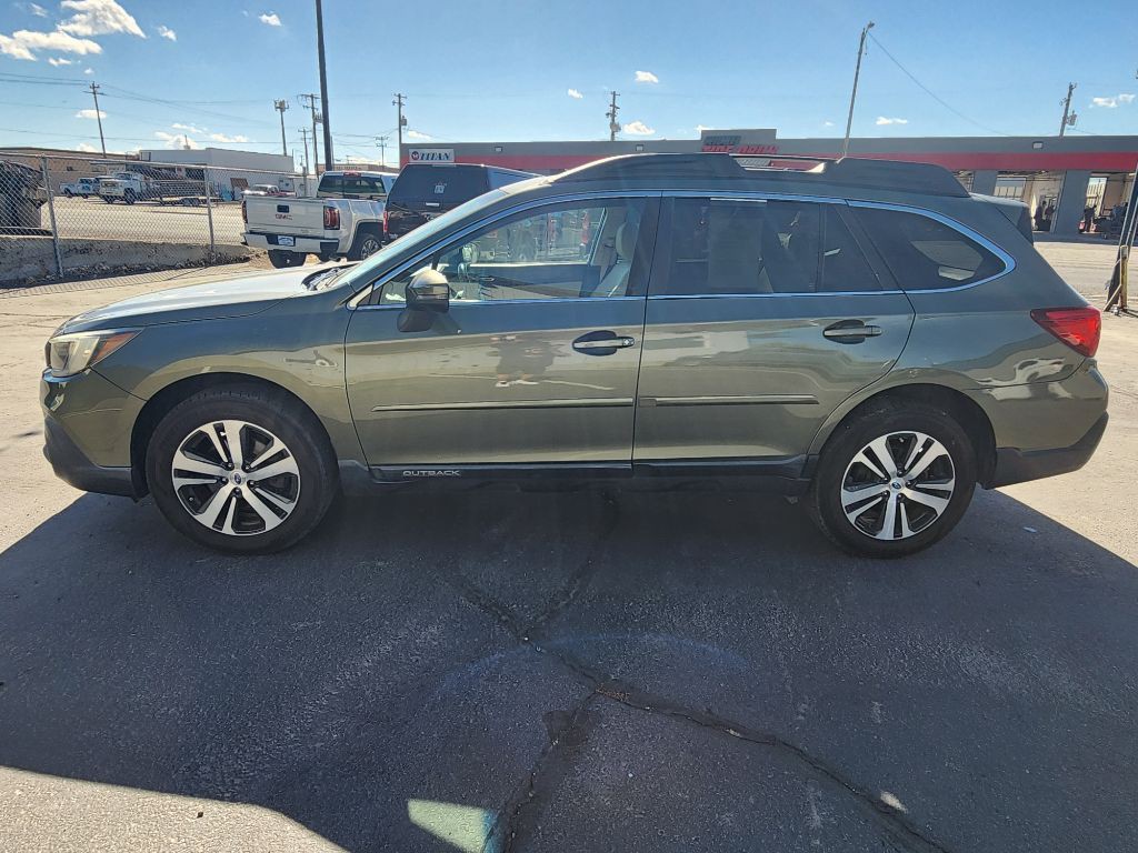2018 Subaru Outback Image 2