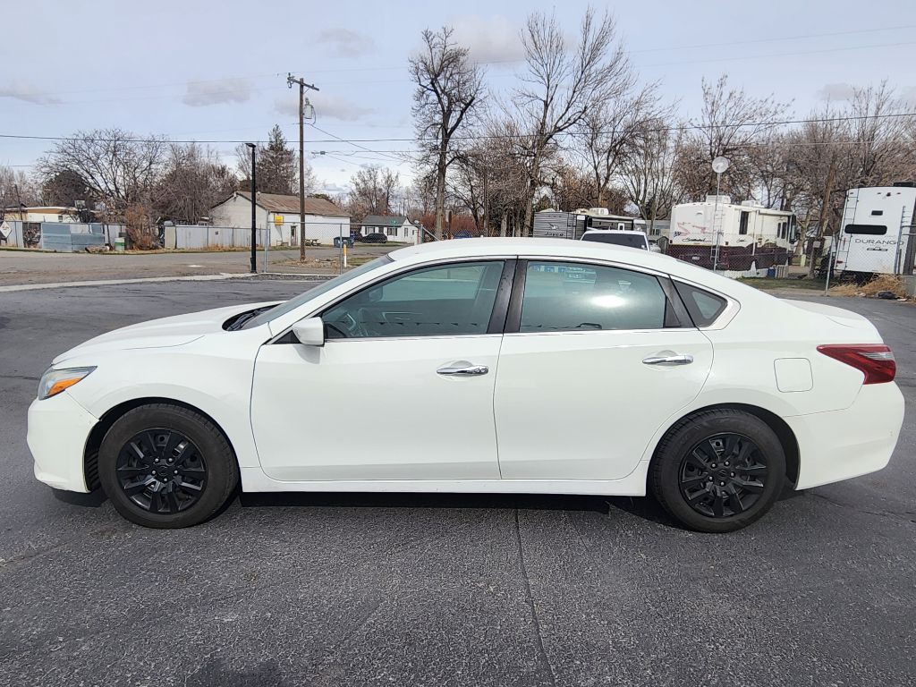 2018 Nissan Altima Image 6