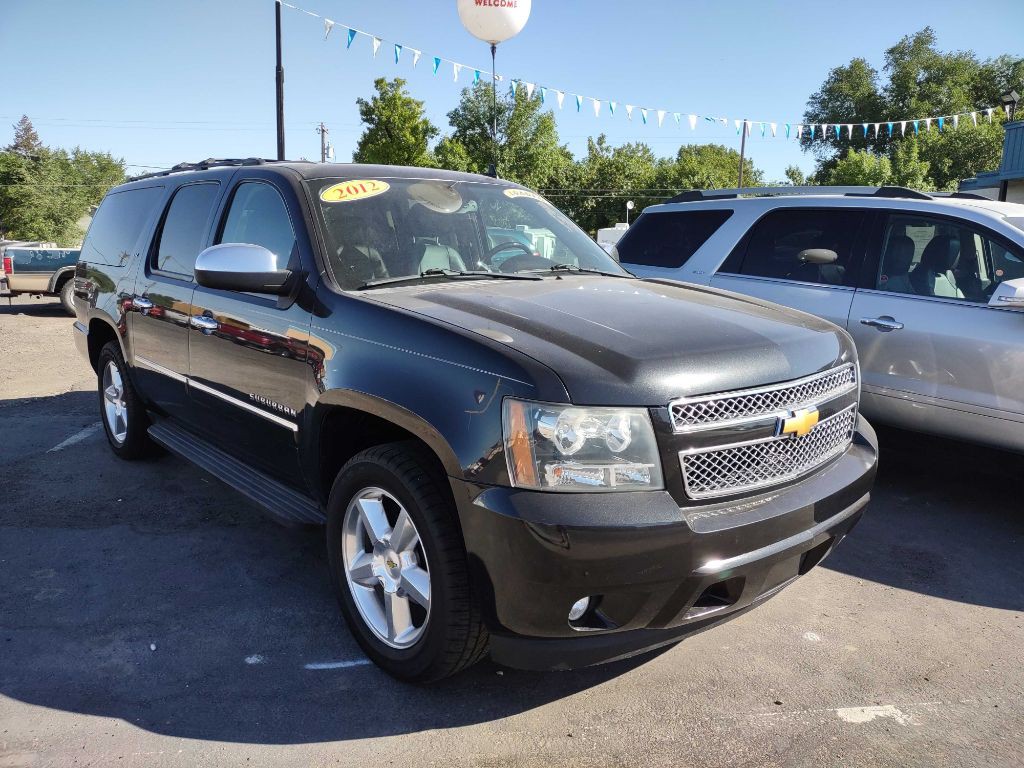 2012 Chevrolet Suburban Image 5