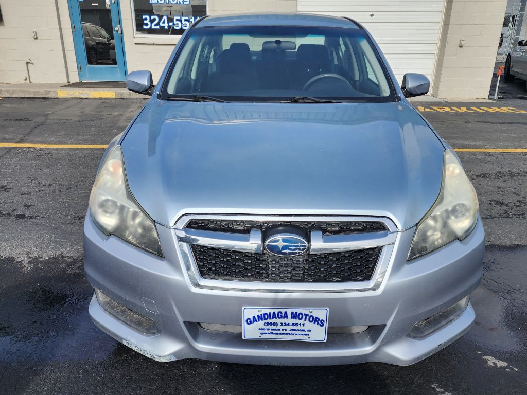 2013 Subaru Legacy Image 4