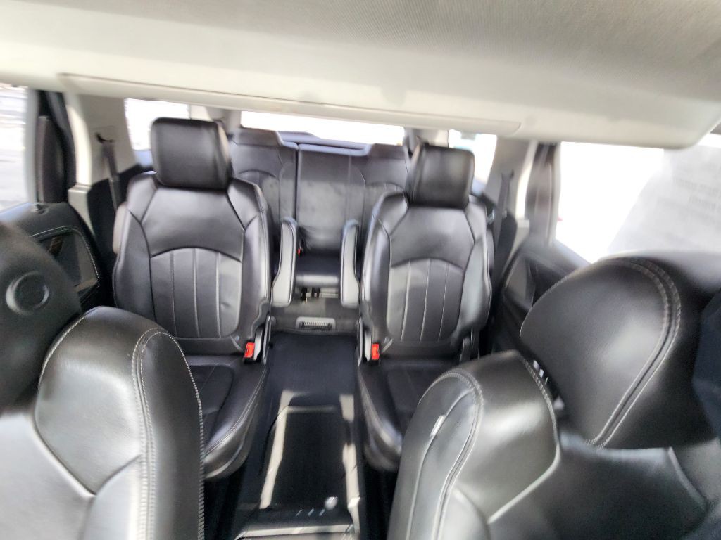 2016 GMC Acadia Image 10