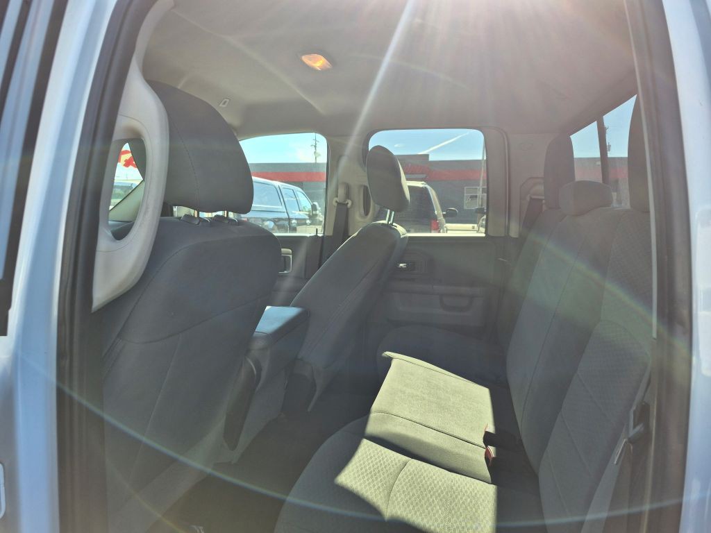 2017 RAM 1500 Image 13