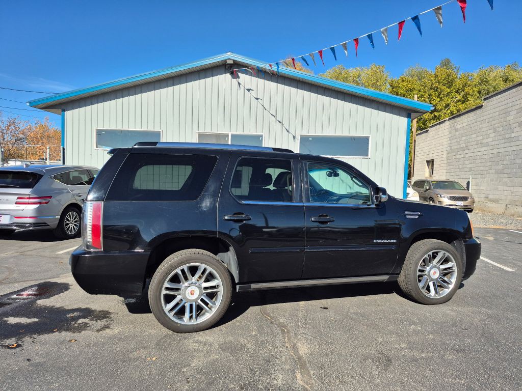 2013 Cadillac Escalade Image 5