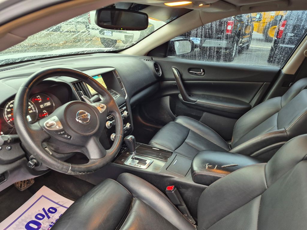 2014 Nissan Maxima Image 9