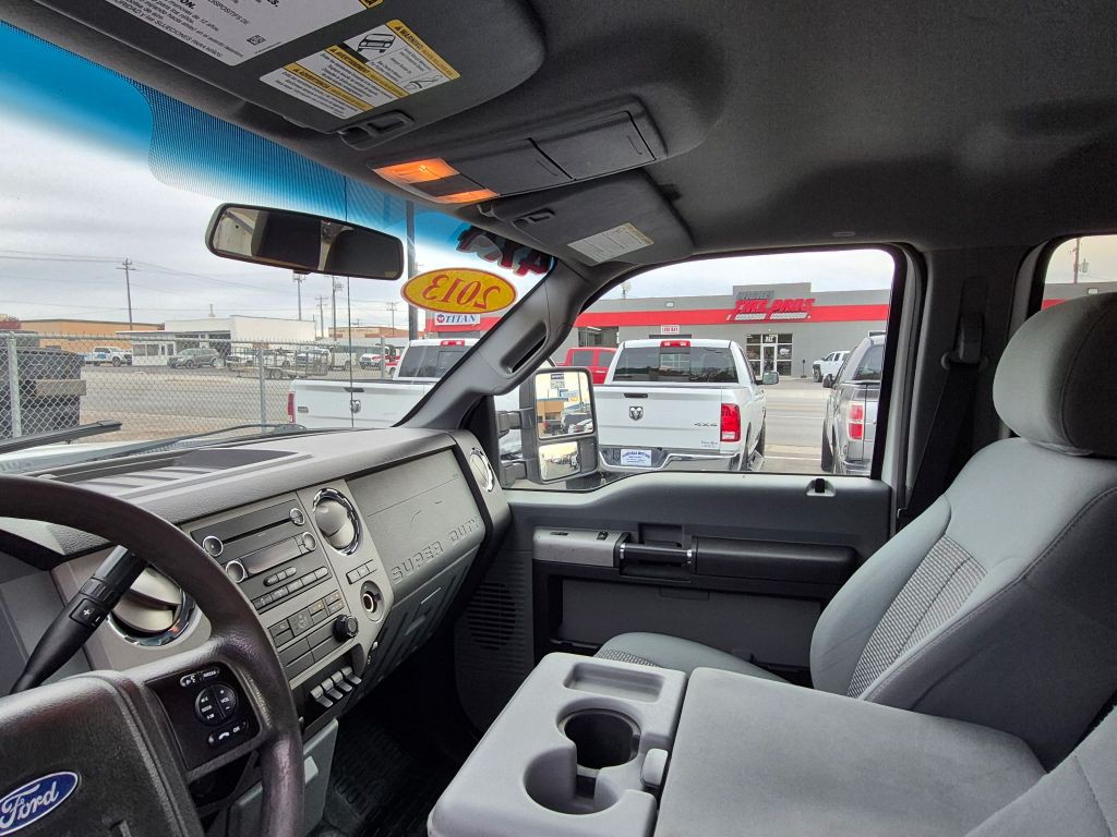 2013 Ford F-350 Image 10