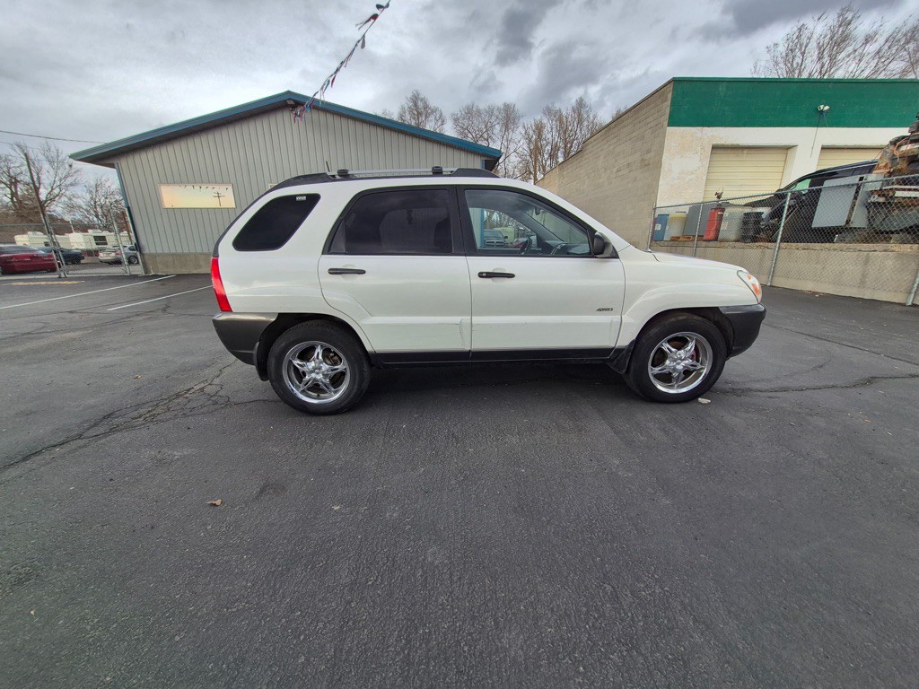 2005 Kia Sportage Image 3