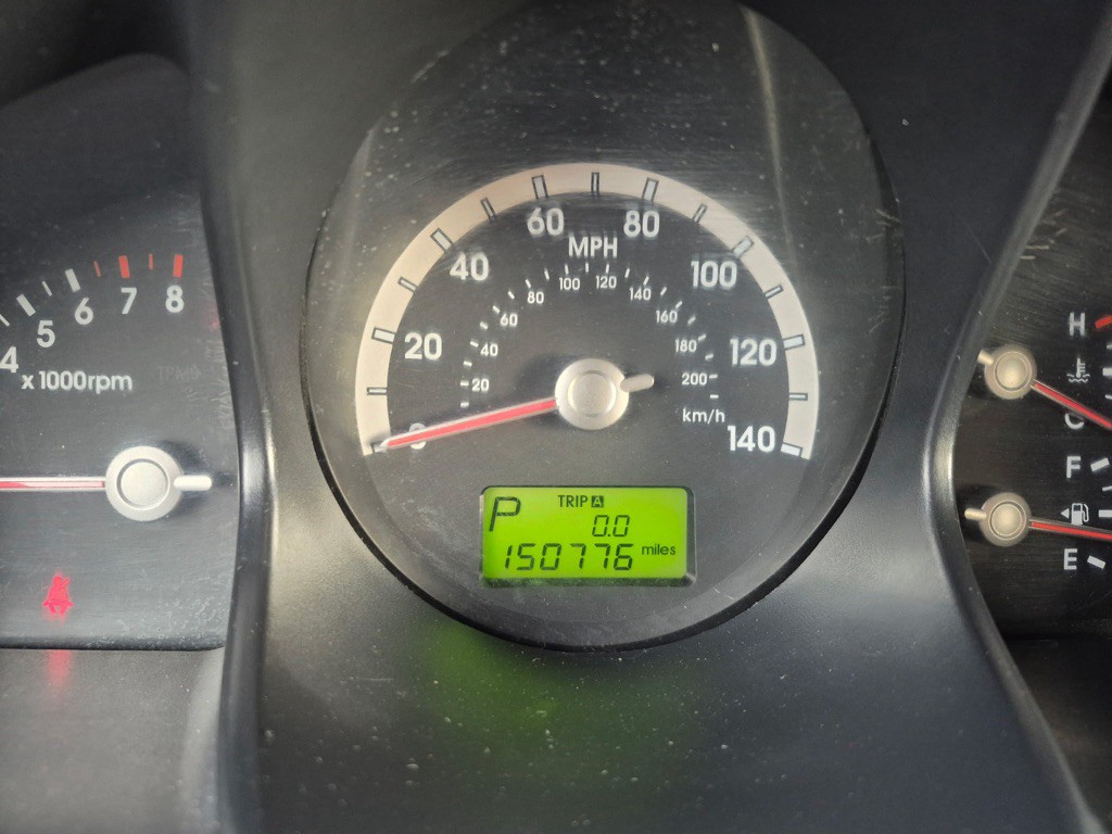 2005 Kia Sportage Image 10