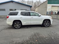 Image for 2018 GMC Acadia Denali ID: 7130670