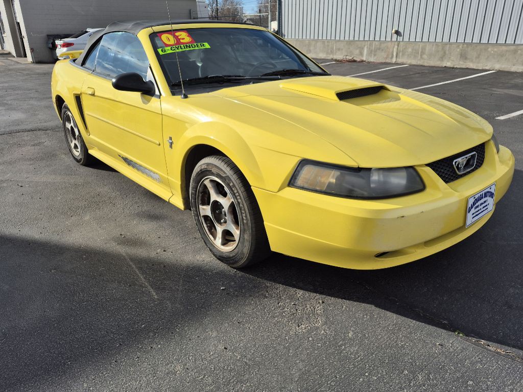 2003 Ford Mustang Image 8
