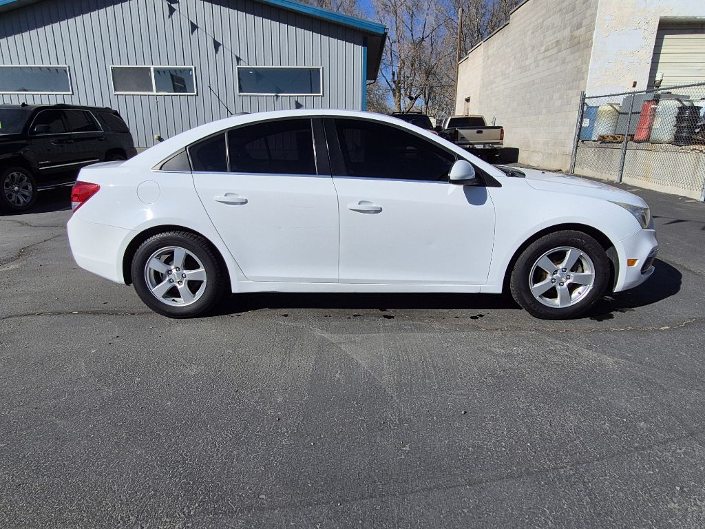 2015 Chevrolet Cruze Image 7