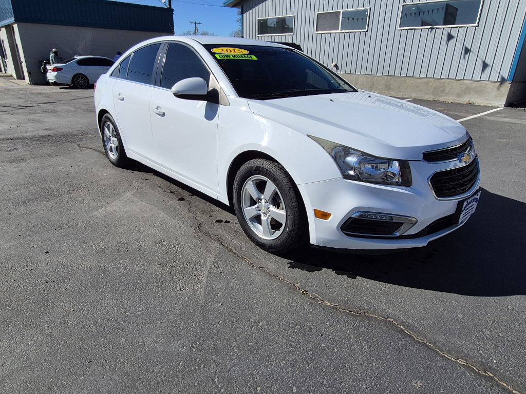 2015 Chevrolet Cruze Image 8