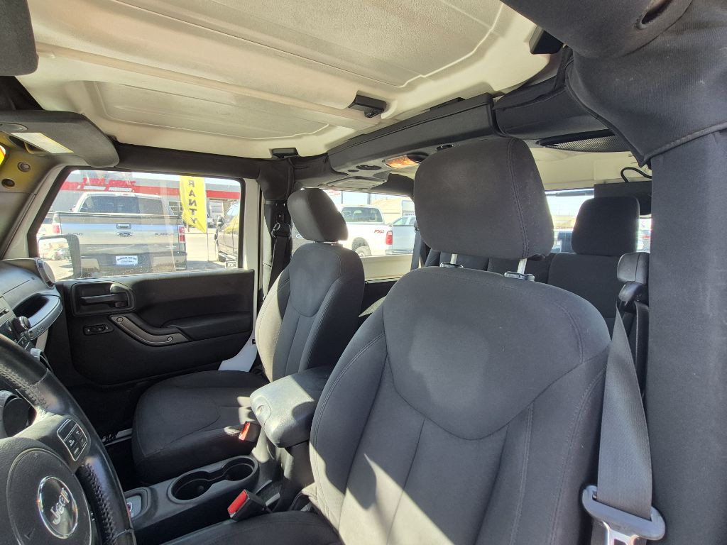 2015 Jeep Wrangler Image 3