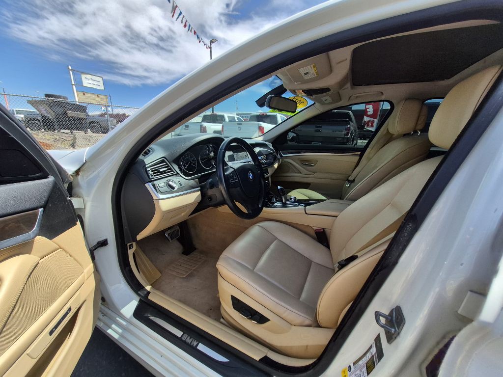 2011 BMW 5 Series Image 4
